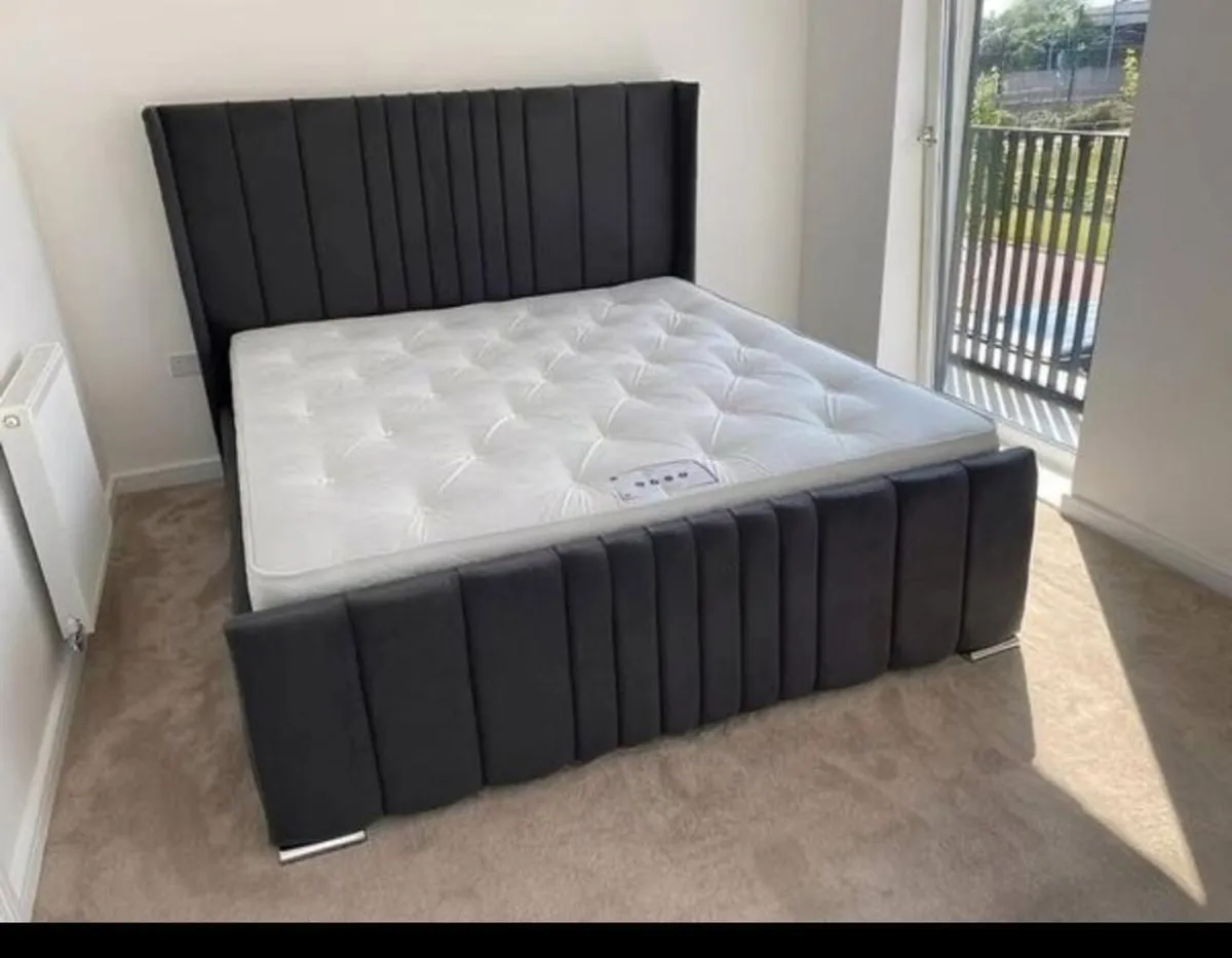 Bed - Image 1