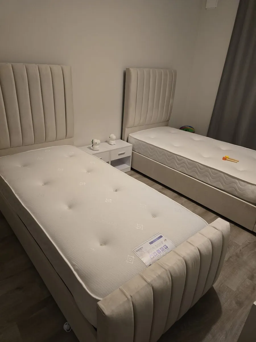 Bed - Image 3