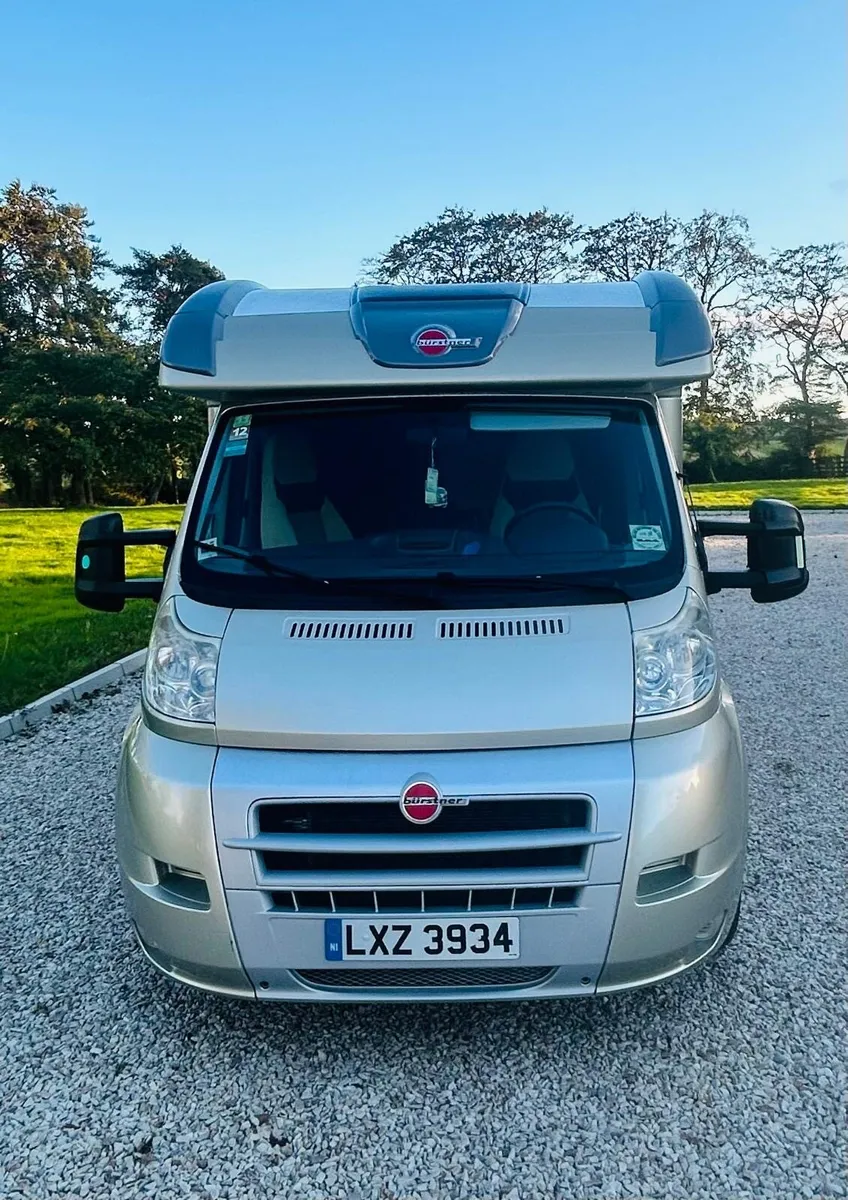 2011 Burstner Ixeo Plus motorhome - Image 2