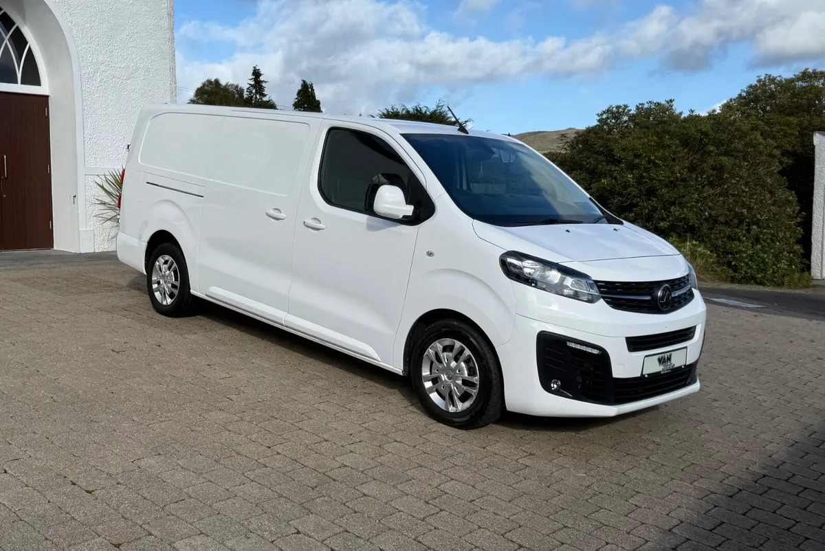 2020 (202reg) Vauxhall Vivaro Sportive 2900 100bhp - Image 1
