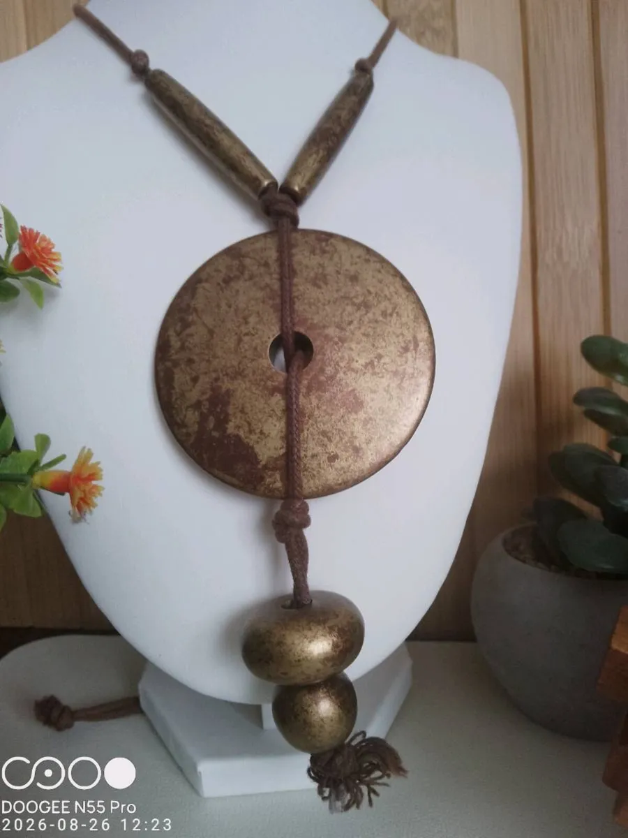 Bespoke Ornate Women's Necklace - Image 2