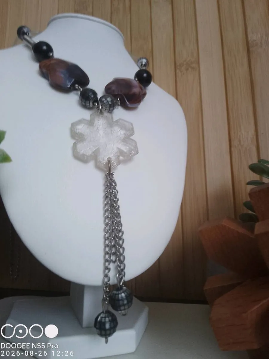 Bespoke Ornate Women's Necklace - Image 3