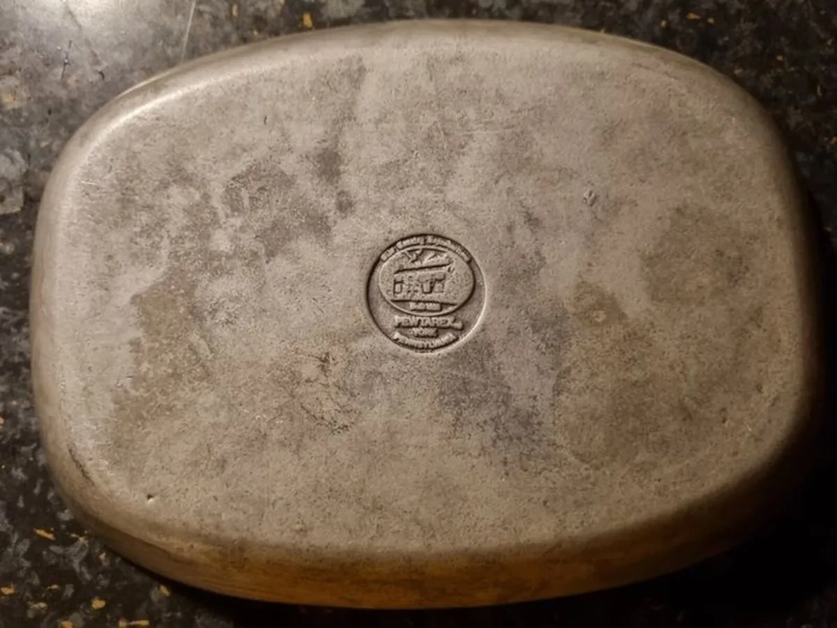 Vintage Pewter York plate - Image 2