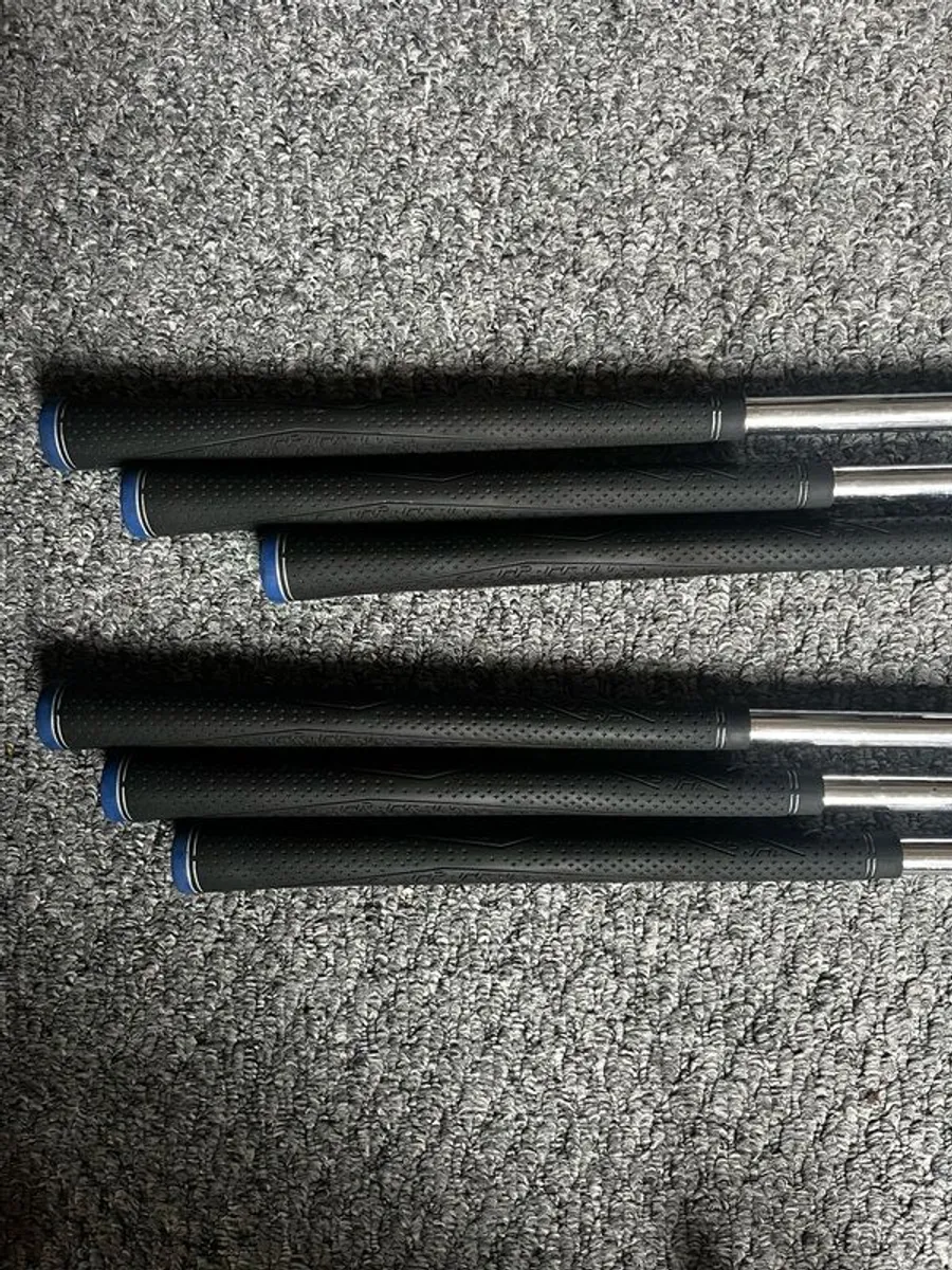Callaway X 418 (5 - PW) - Image 2