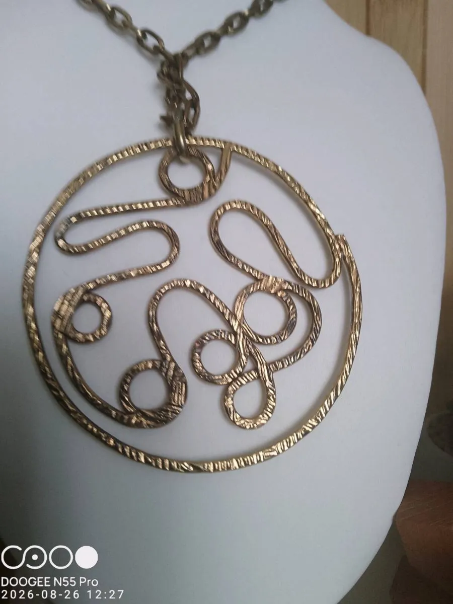 Bespoke Ornate Women's Necklace - Image 4