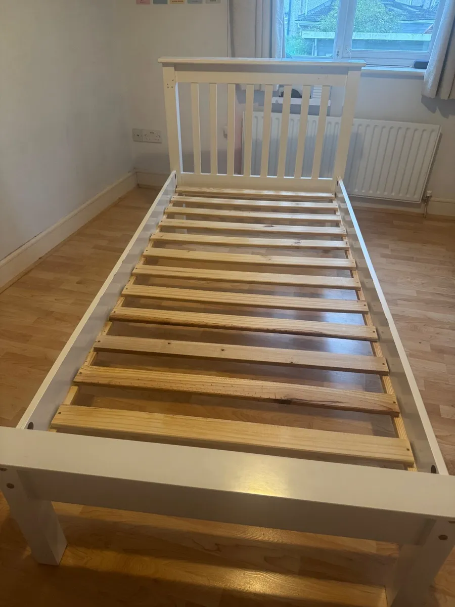Single Bed - Image 2