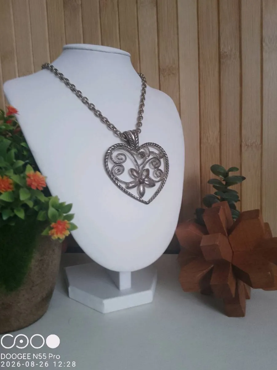 Bespoke Ornate Women's Necklace - Image 1