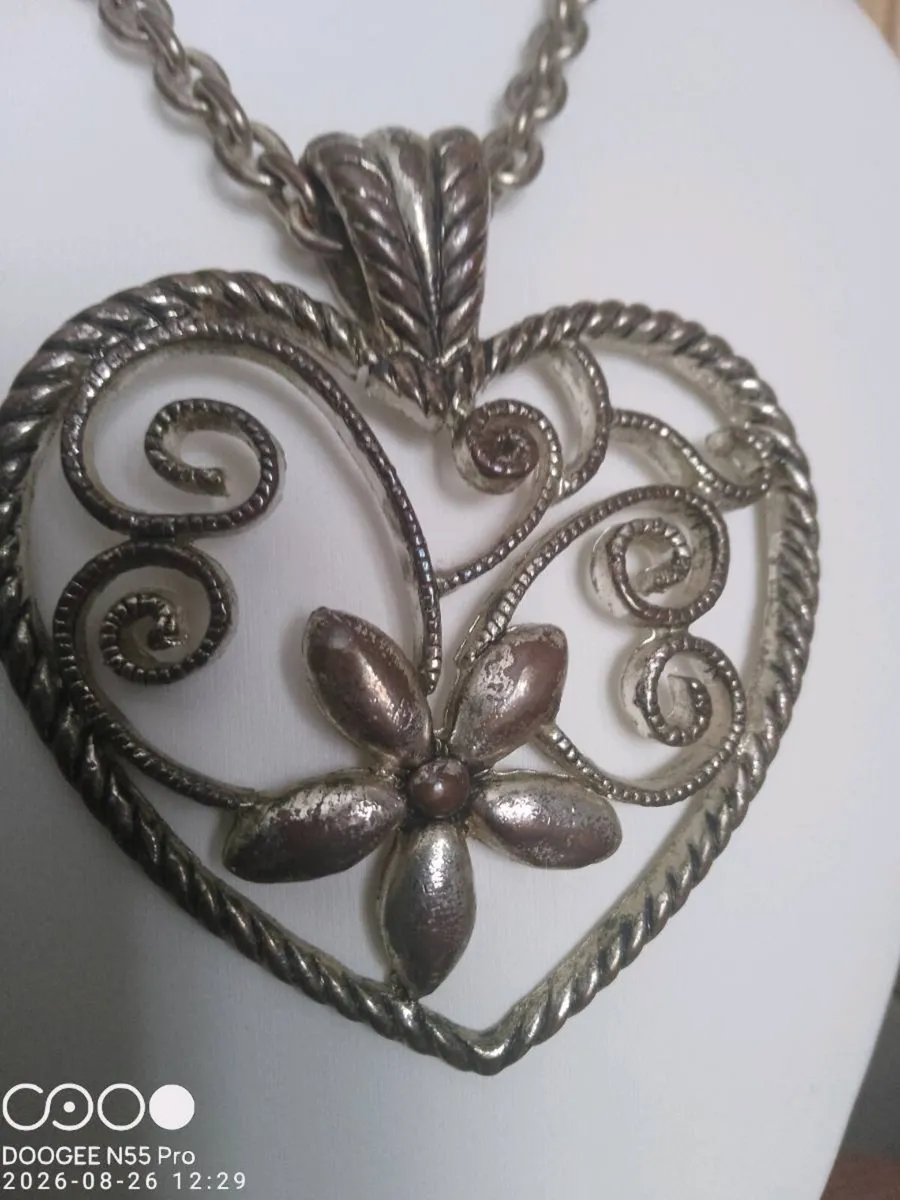 Bespoke Ornate Women's Necklace - Image 4