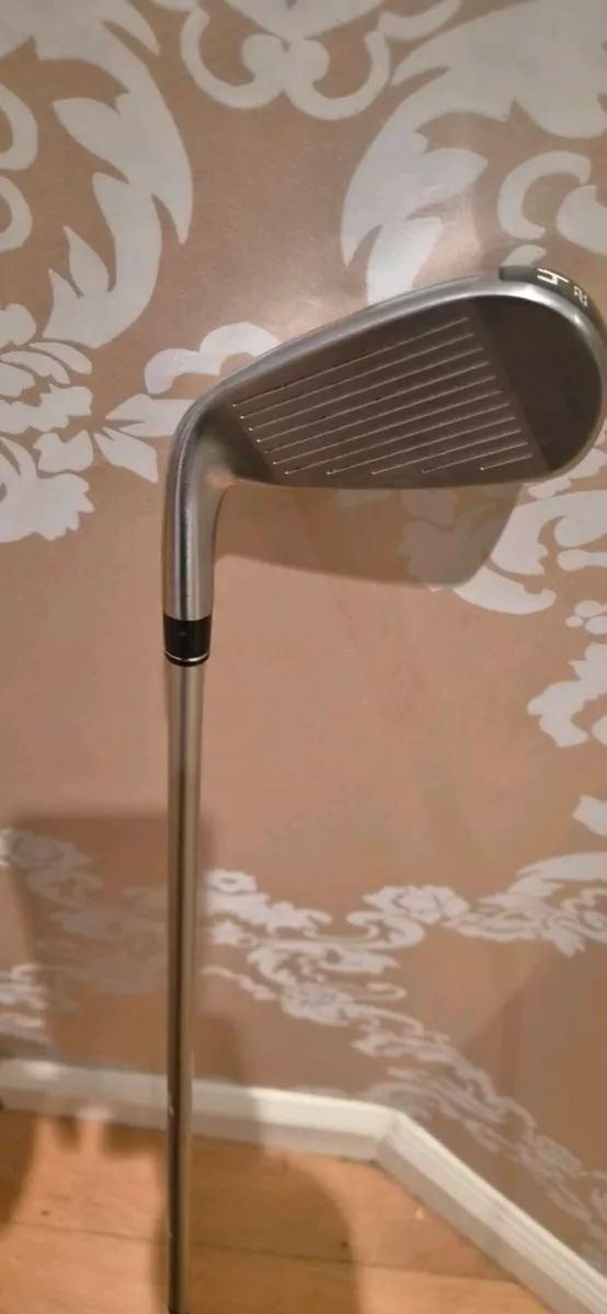 Taylor Made Stealth Driving Iron (4) - Image 1
