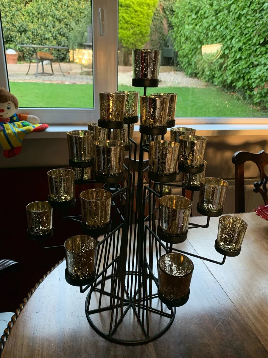 Table Centrepiece/Candleabra - Image 2