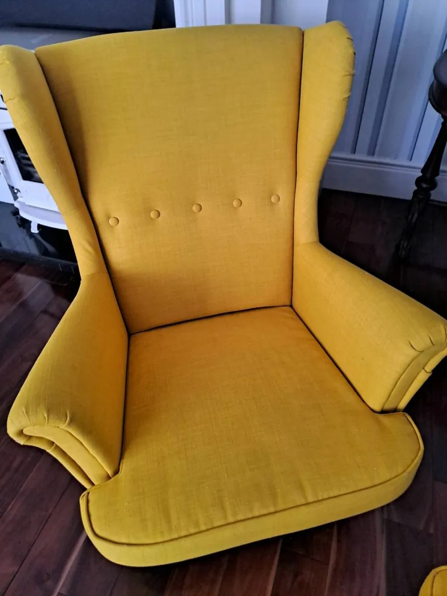 Armchair and footstool - Image 2