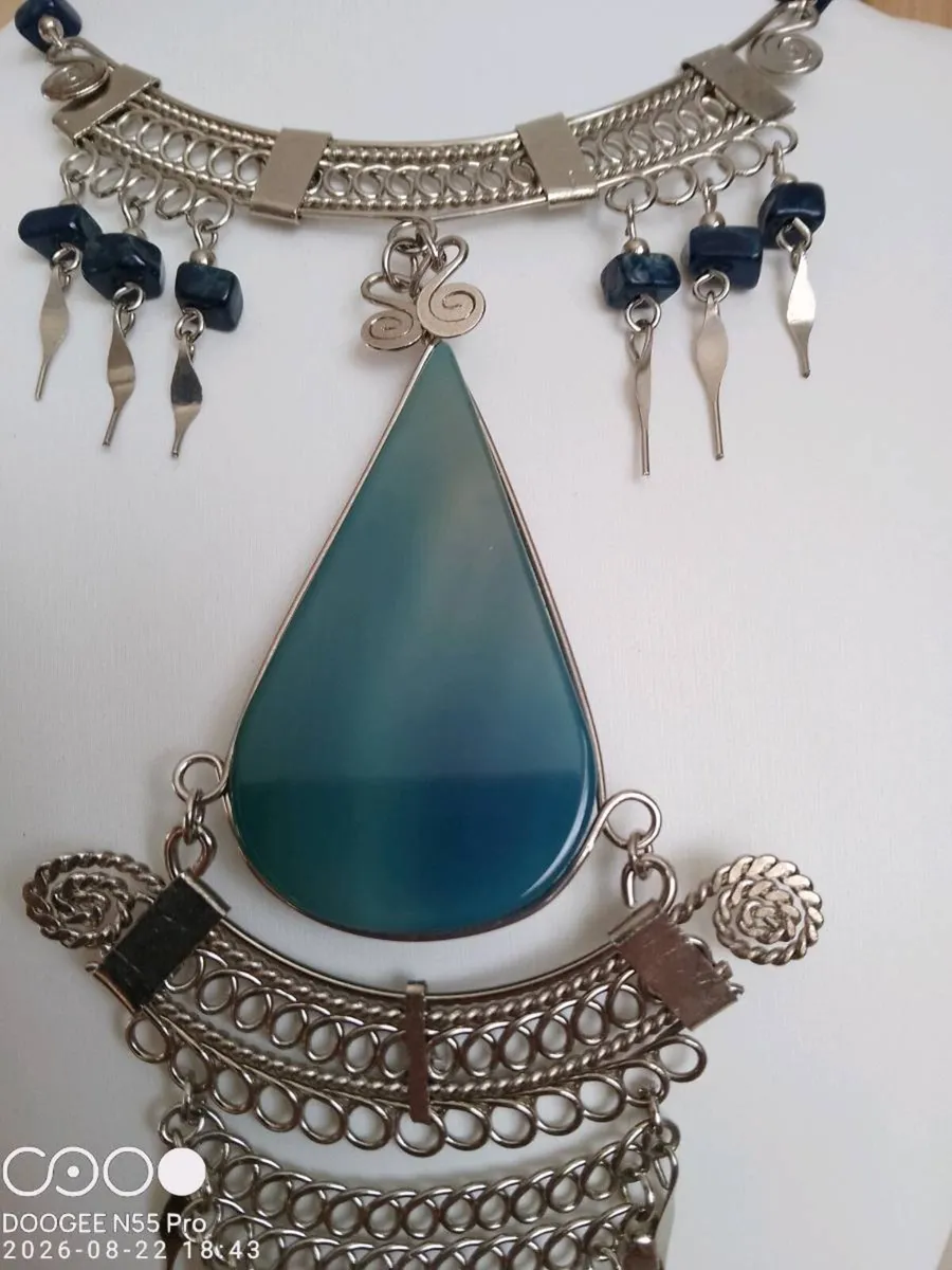 Women's Necklace - Image 3