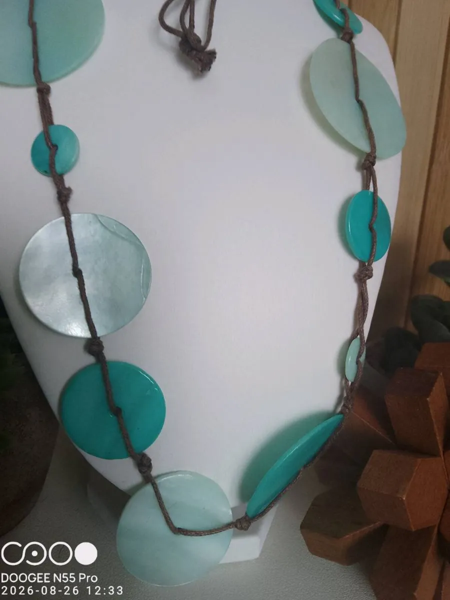 Women's Necklace - Image 4