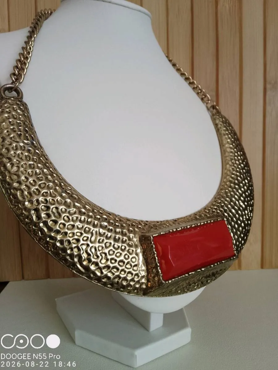 Women's Necklace - Image 2