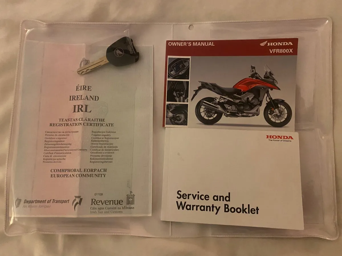 2015 Honda VFR800X Crossrunner Tourer - Image 2