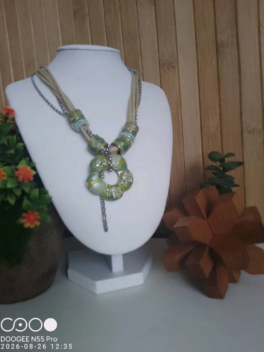 Women's Necklace - Image 1