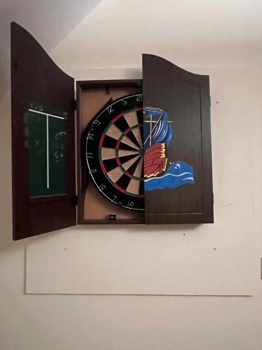 Dartboard & Wooden Cab - Image 2