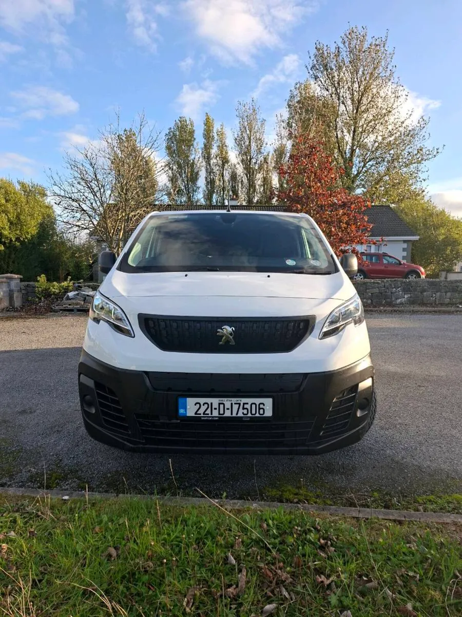 RARE 75 kw e-Partner SOH 90.2% LONG Range 290km - Image 1