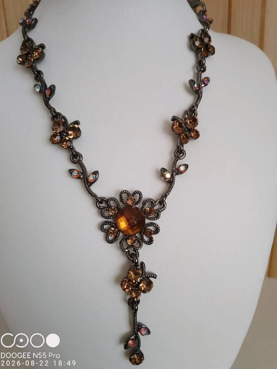 Antique Bronze Women's Necklace - Image 2