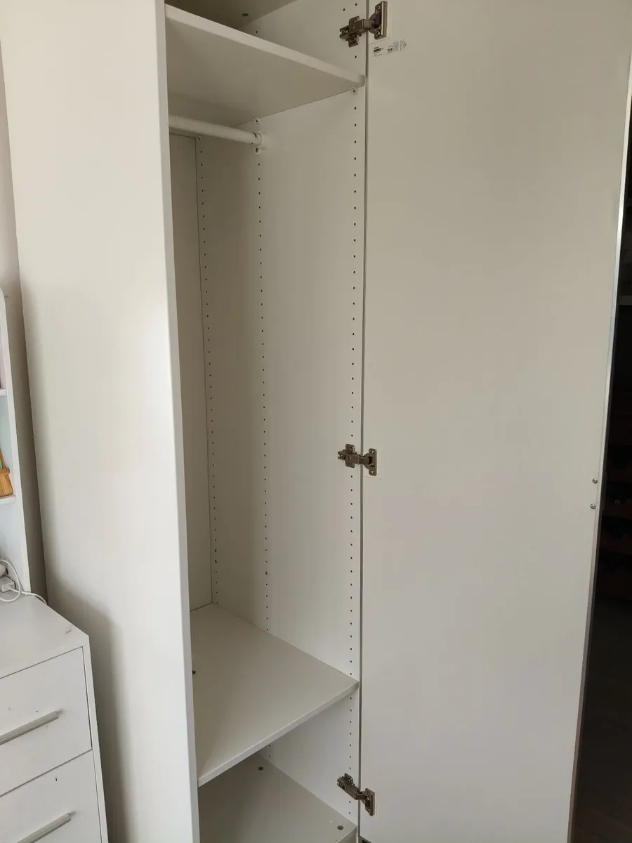 Wardrobe - Image 4