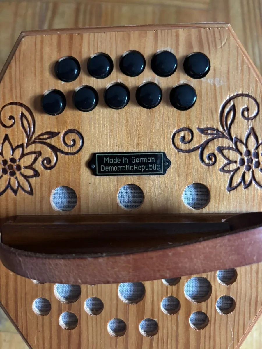 German Concertina - Image 3
