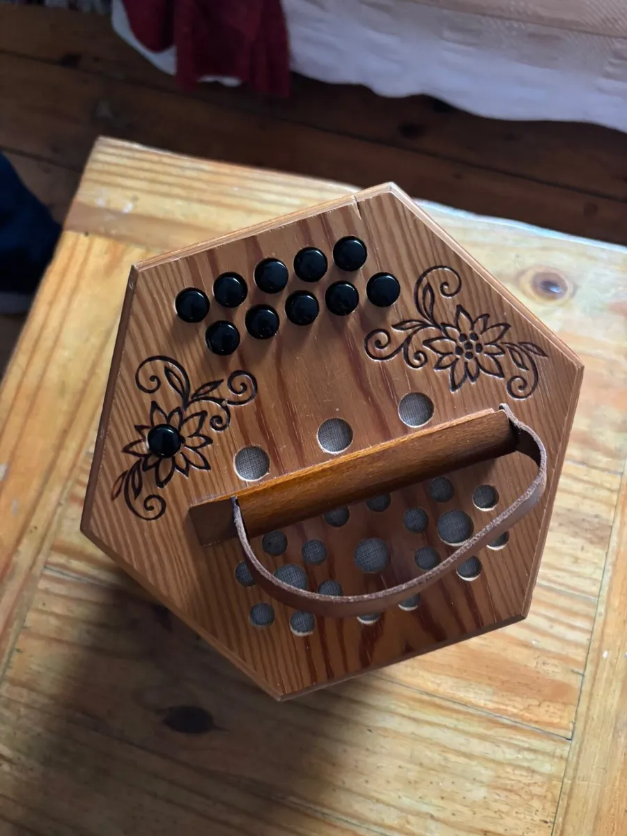 German Concertina - Image 4
