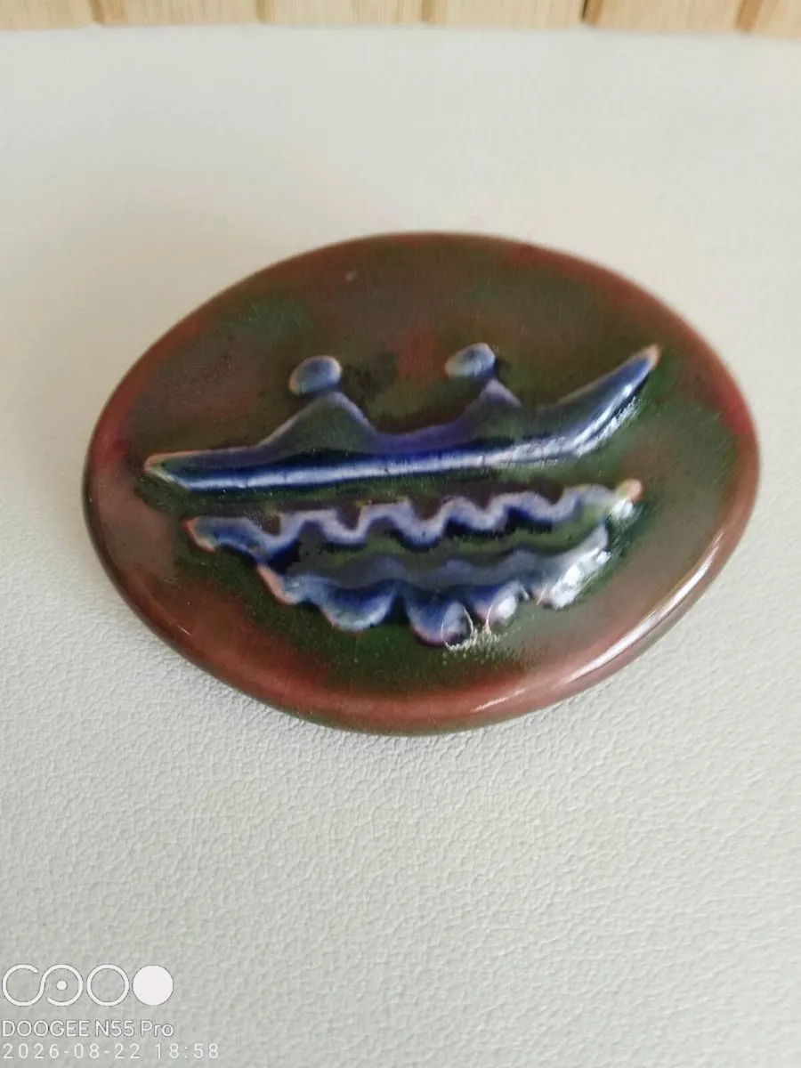 Authentic Handmade Irish Currach Brooch - Image 1
