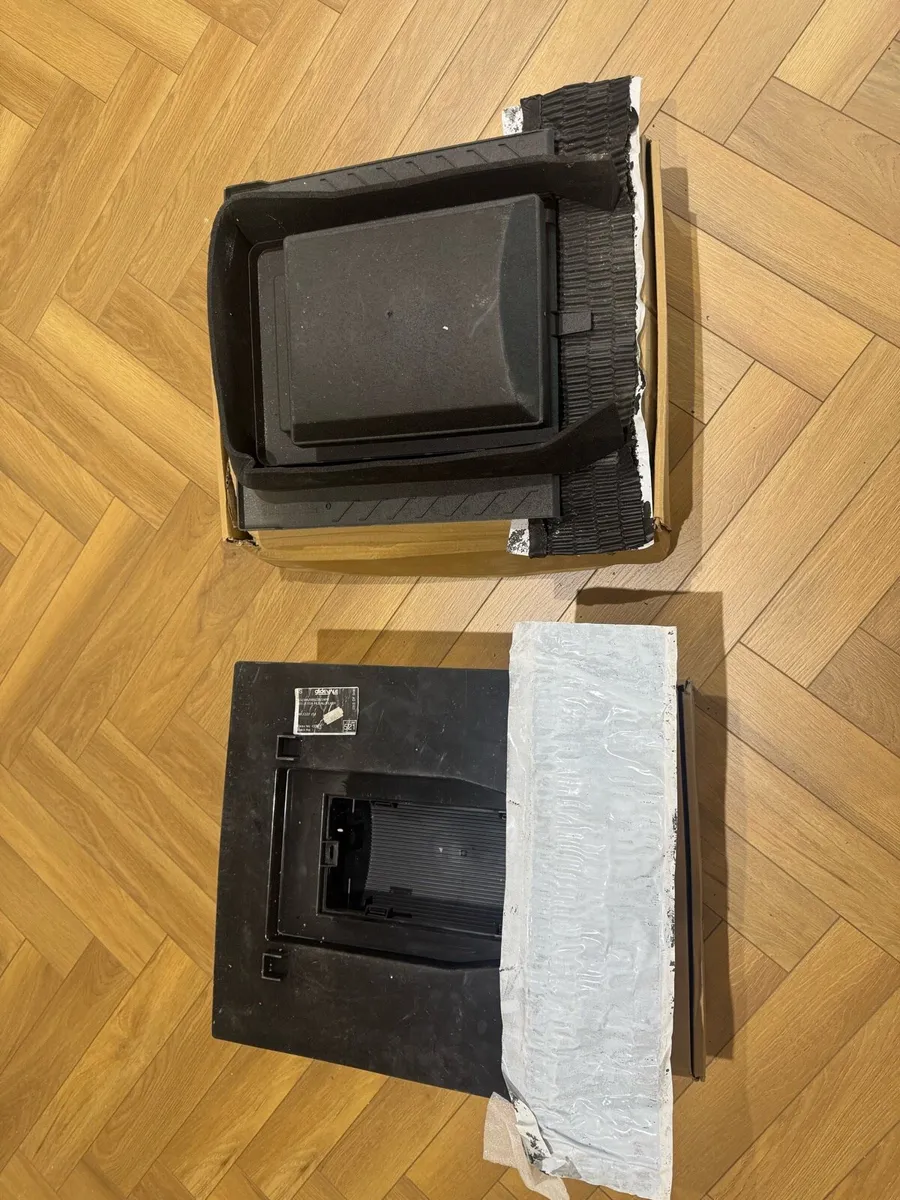 Glidevale G5 Versa-Tile Roof Tile Ventilator x 2 - Image 4