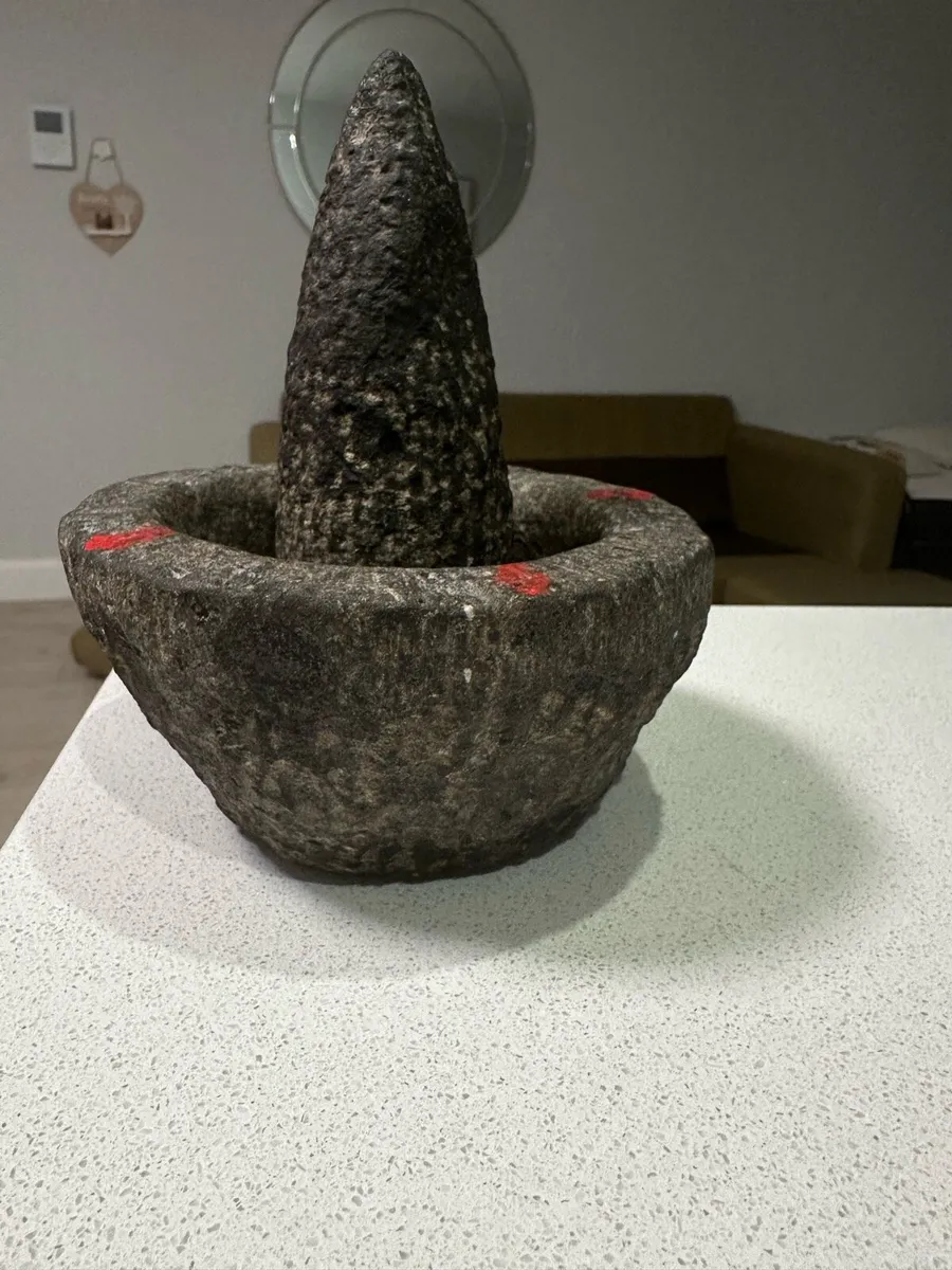 Antique Mortar and pestel - Image 3