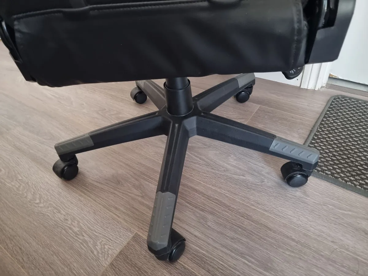 X Rocker Gaming Office Swivel Chair - Image 4