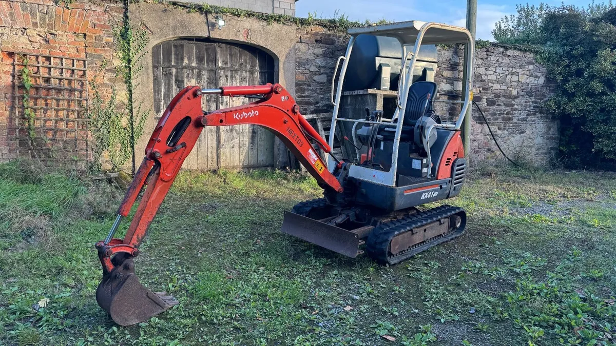 Kubota KX41-3V Mini digger - Image 1
