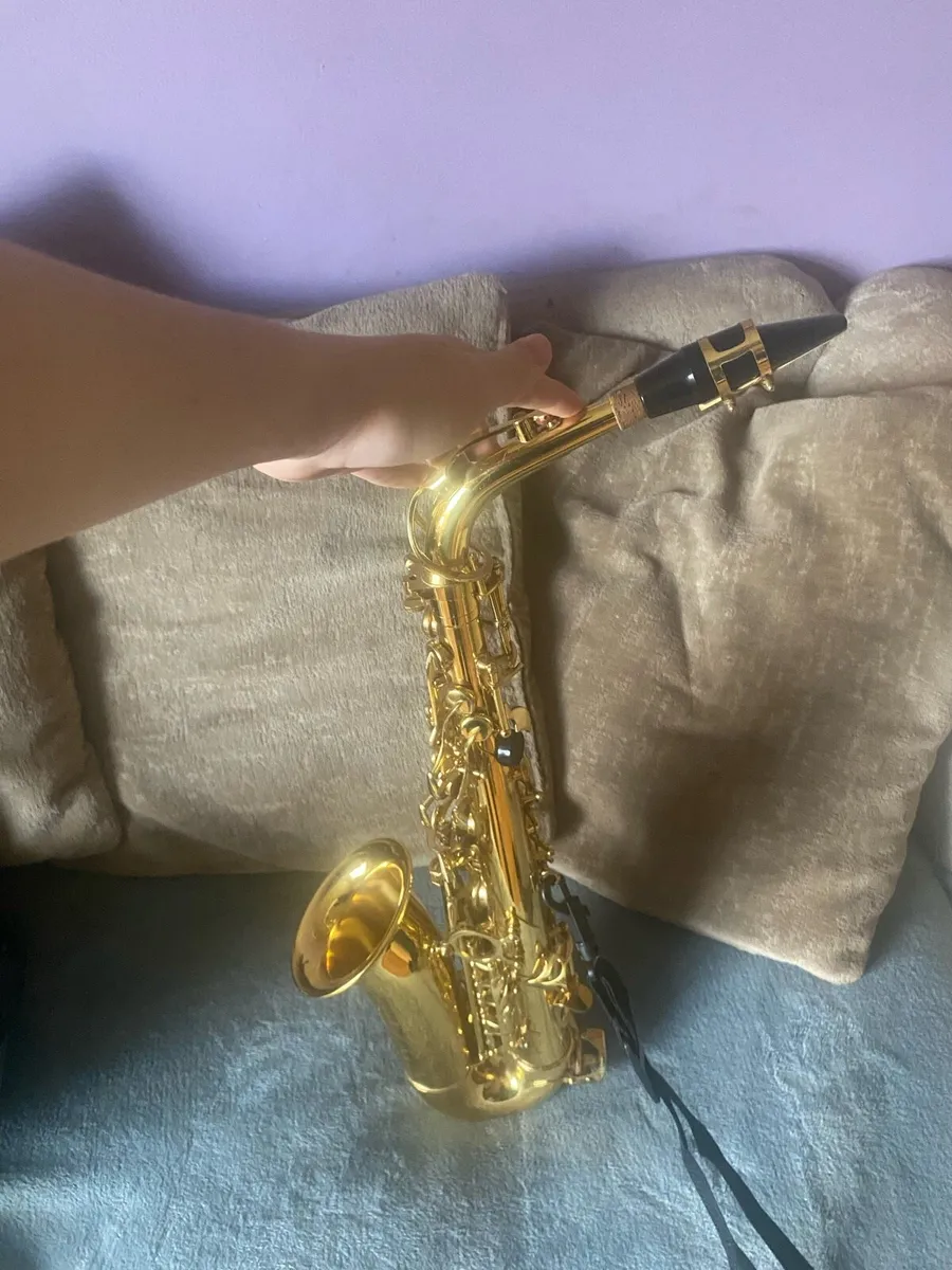 Alto Saxophone - Image 3