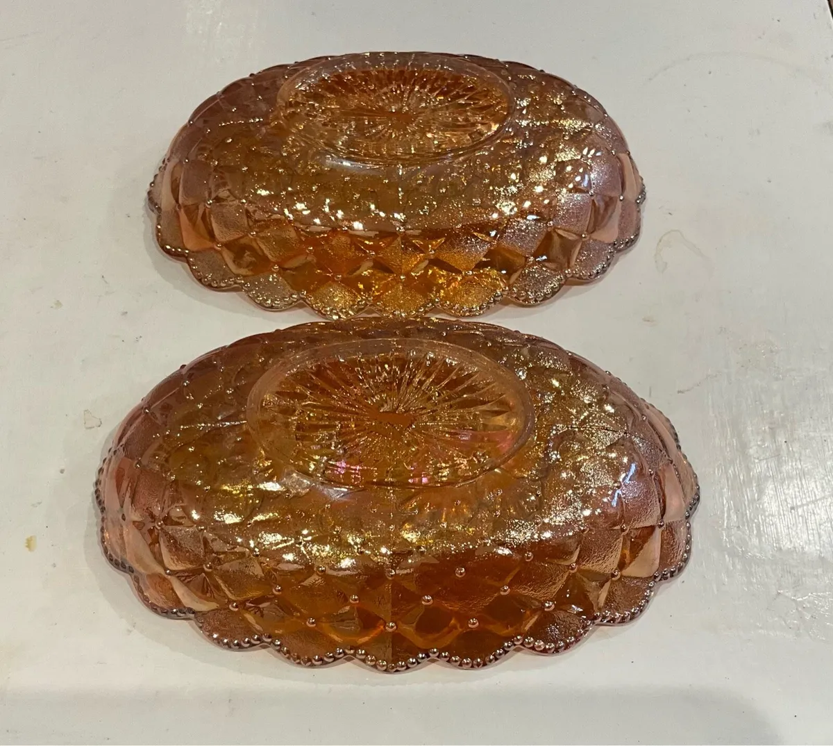 Set of 2 OvalCarnival Glass Dishes - Image 4
