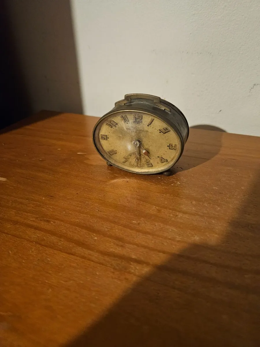 Vintage Clock Made in Belfast - Image 4