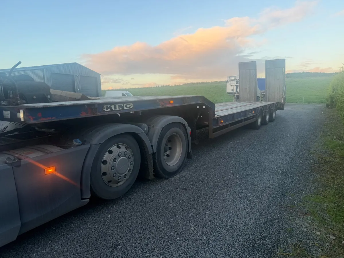 King Low loader - Image 1