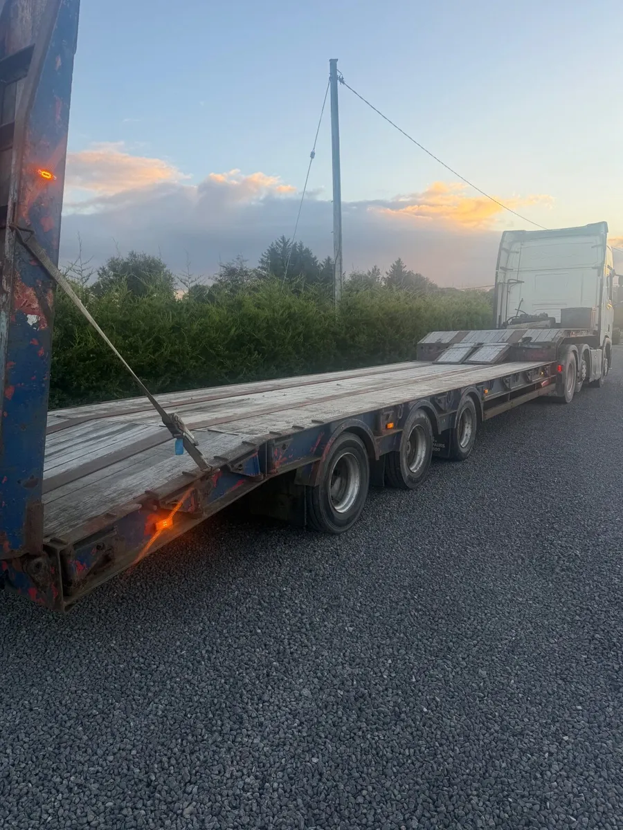 King Low loader - Image 4