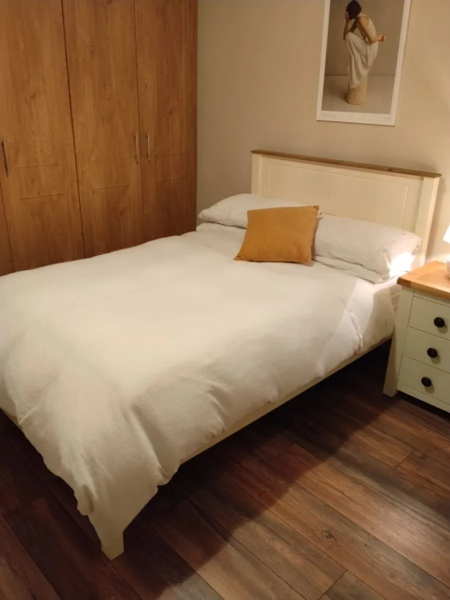 4ft Double Bed Frame & Matching Locker - Image 1