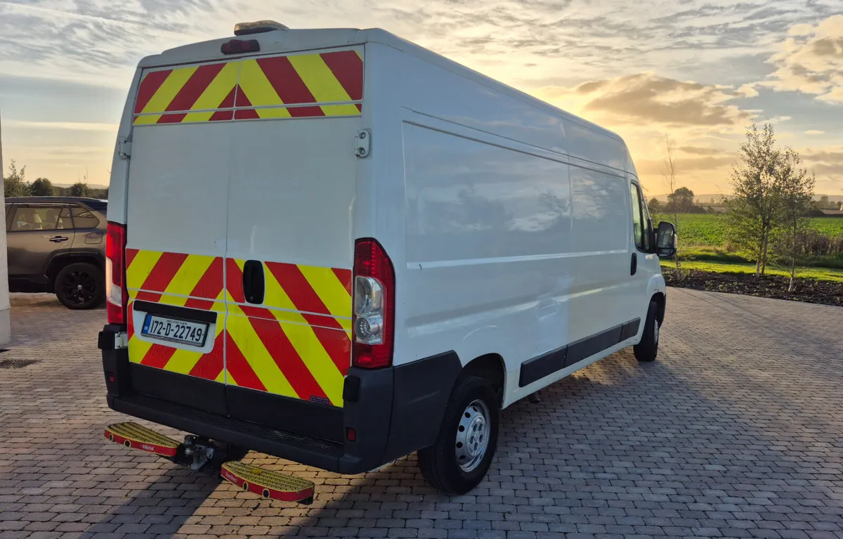 2017 Peugeot Boxer - Image 4