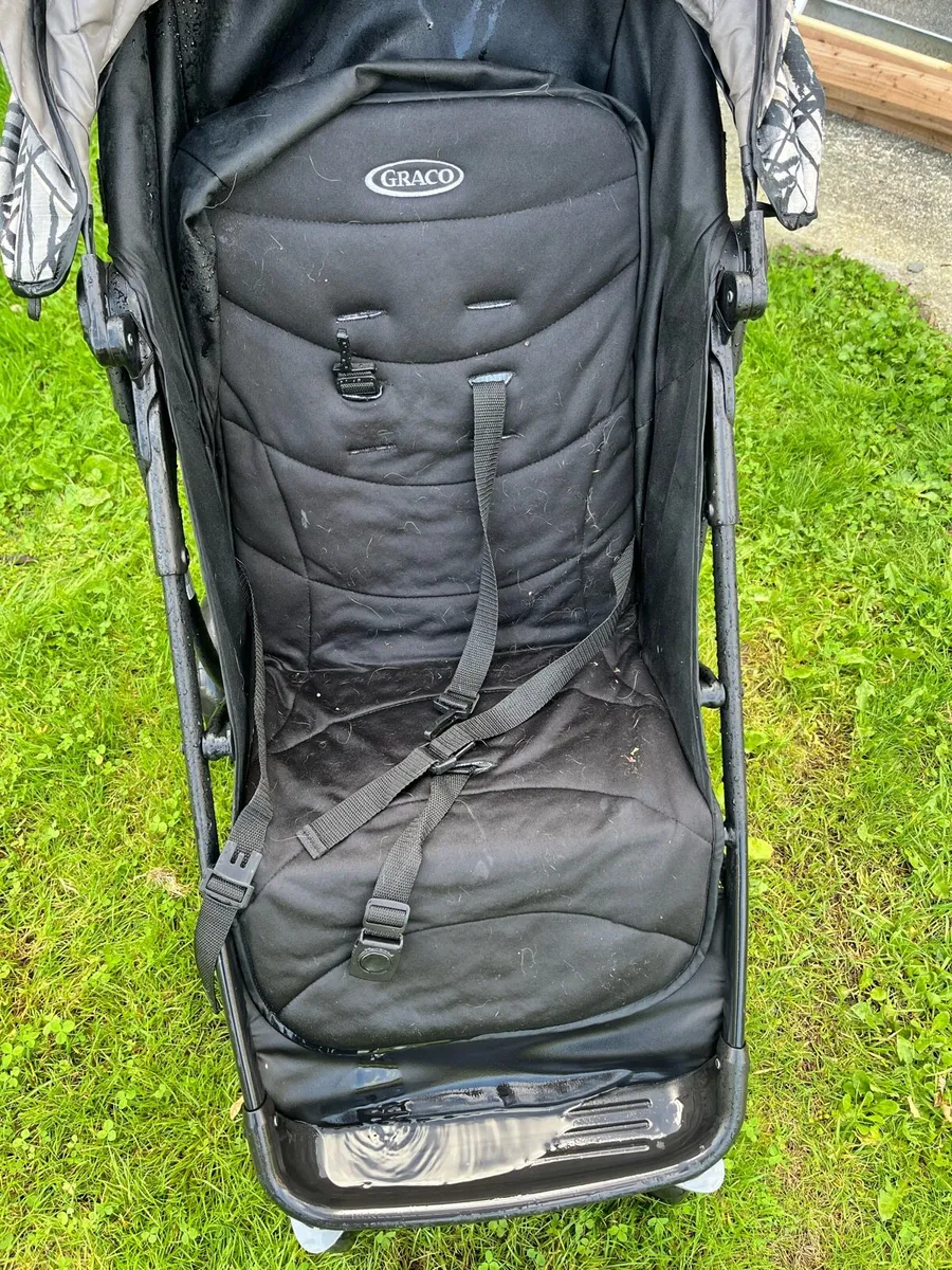 Graco travel buggy - Image 2