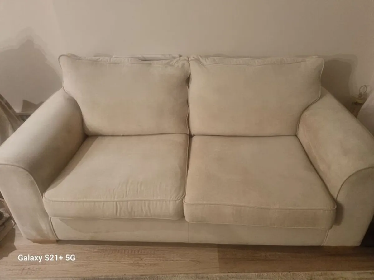 Cream sofa for sale - Image 1