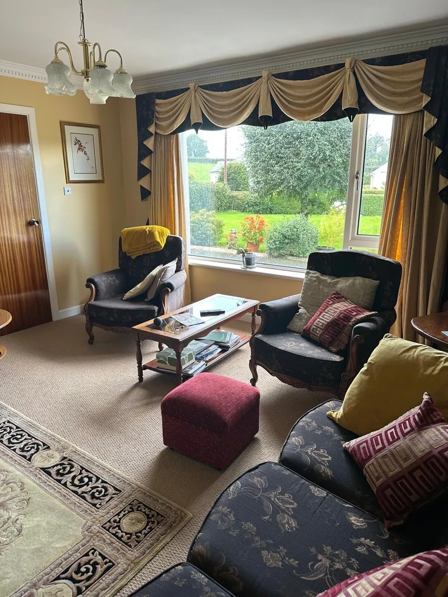 Curtains and Pelmet - Image 1