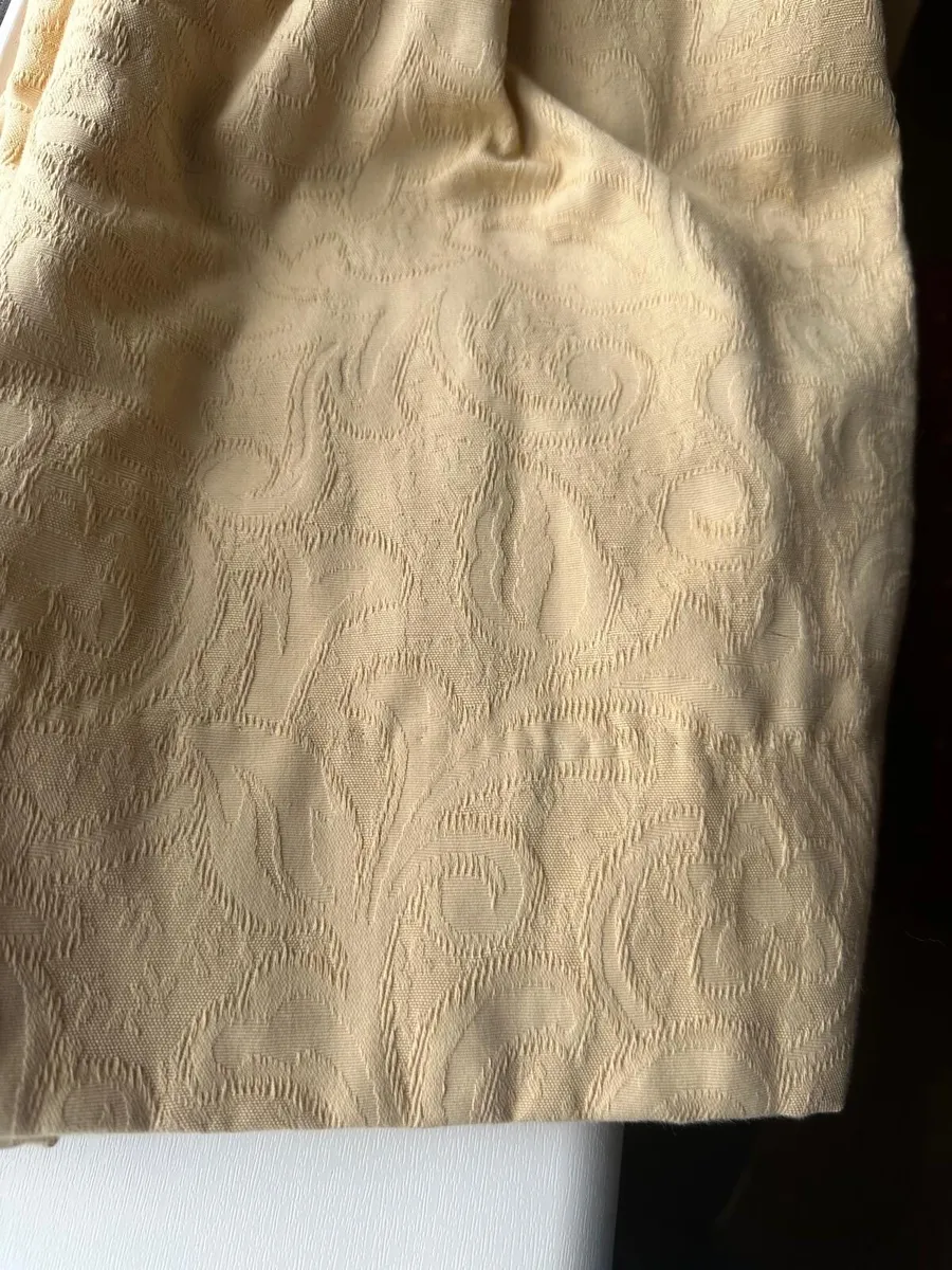 Curtains and Pelmet - Image 3