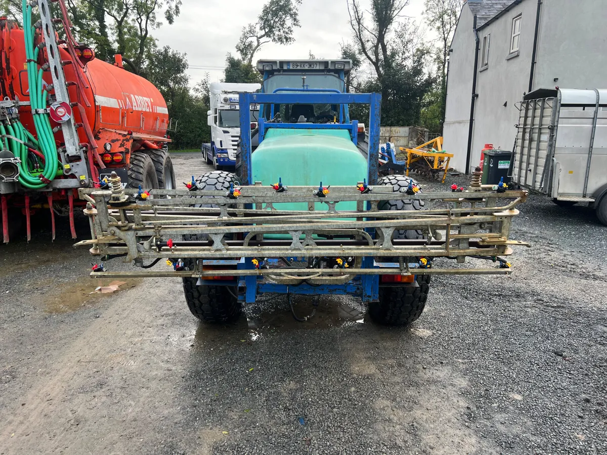 1500 litre Sprayer - Image 3