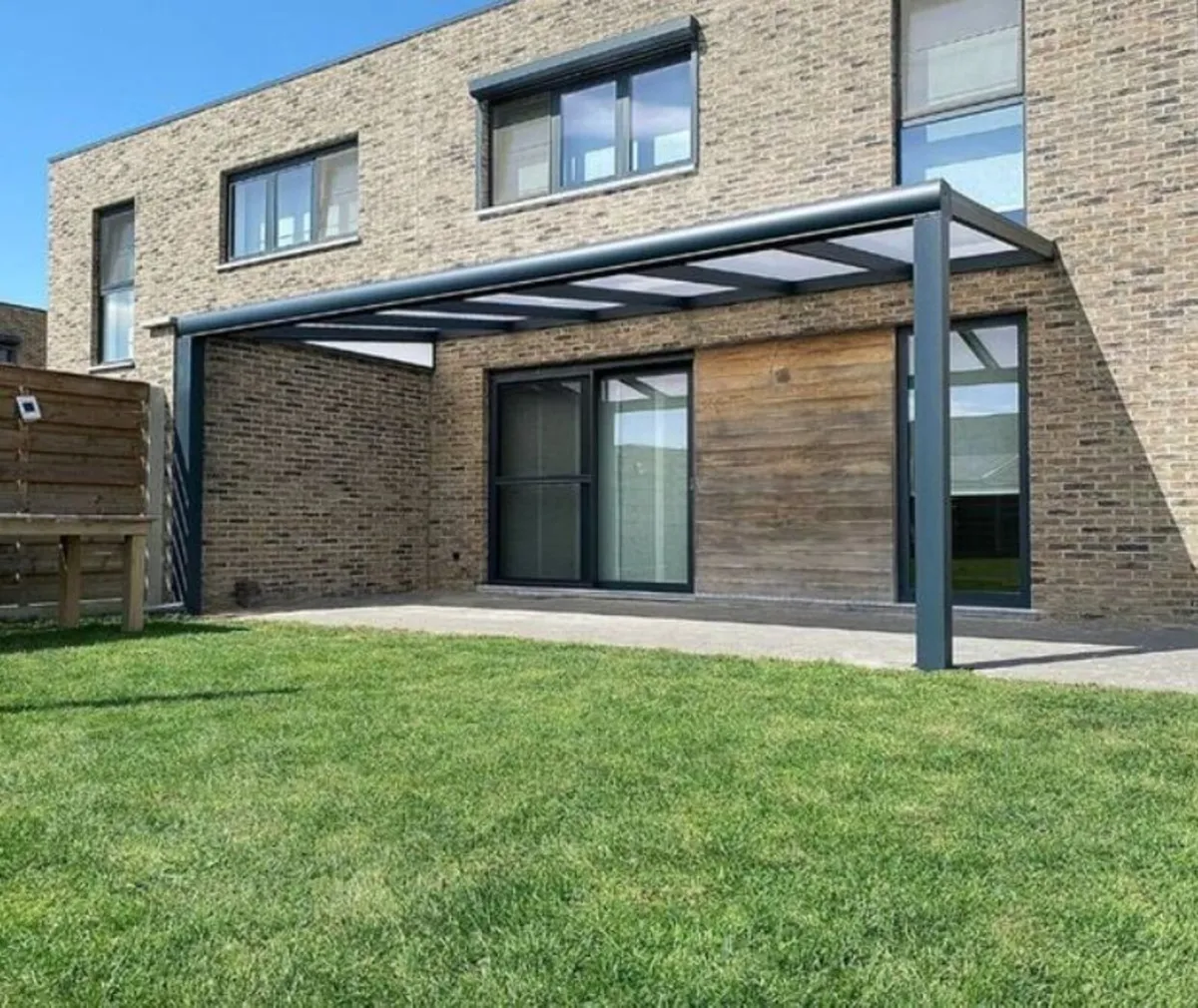 Premium Aluminium Veranda - Anthracite Grey Finish - Image 1