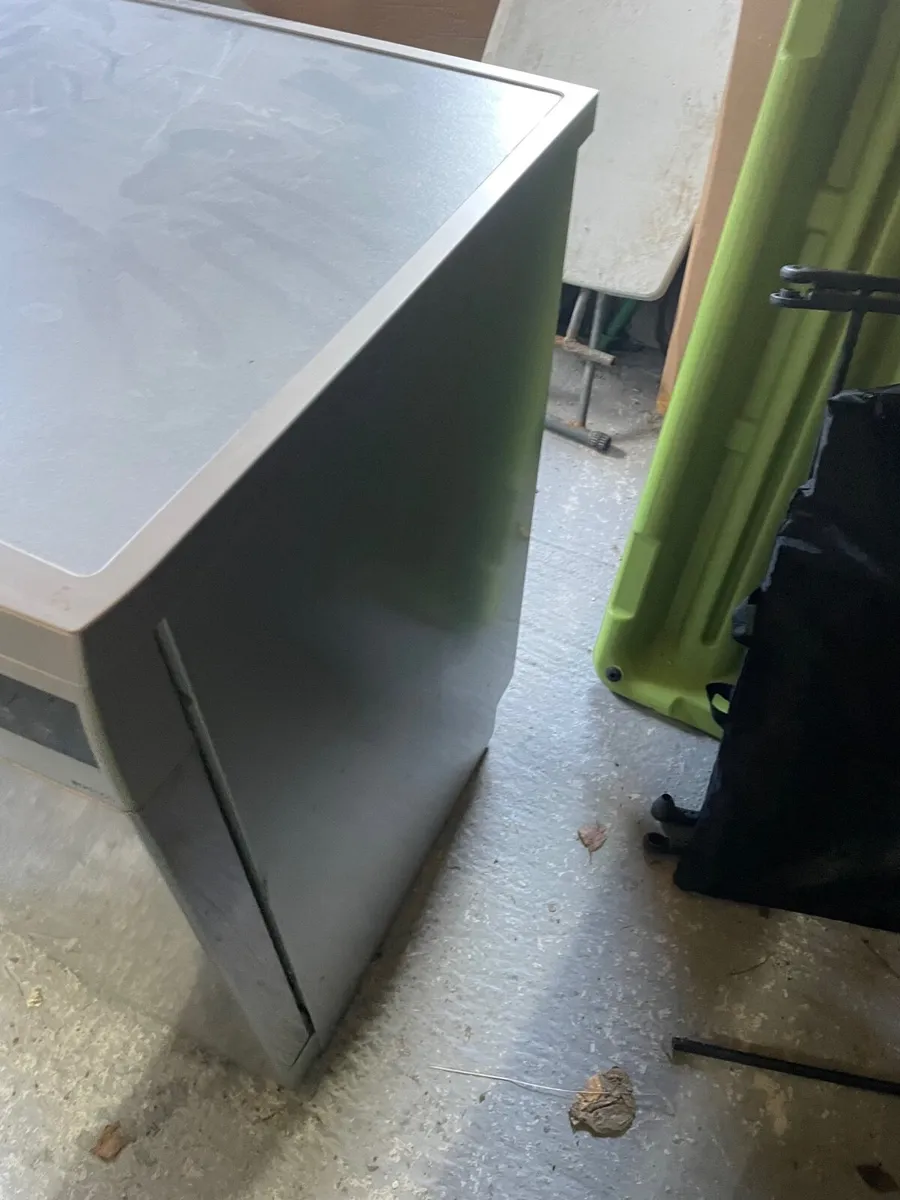 Siemens Dishwasher - Image 3