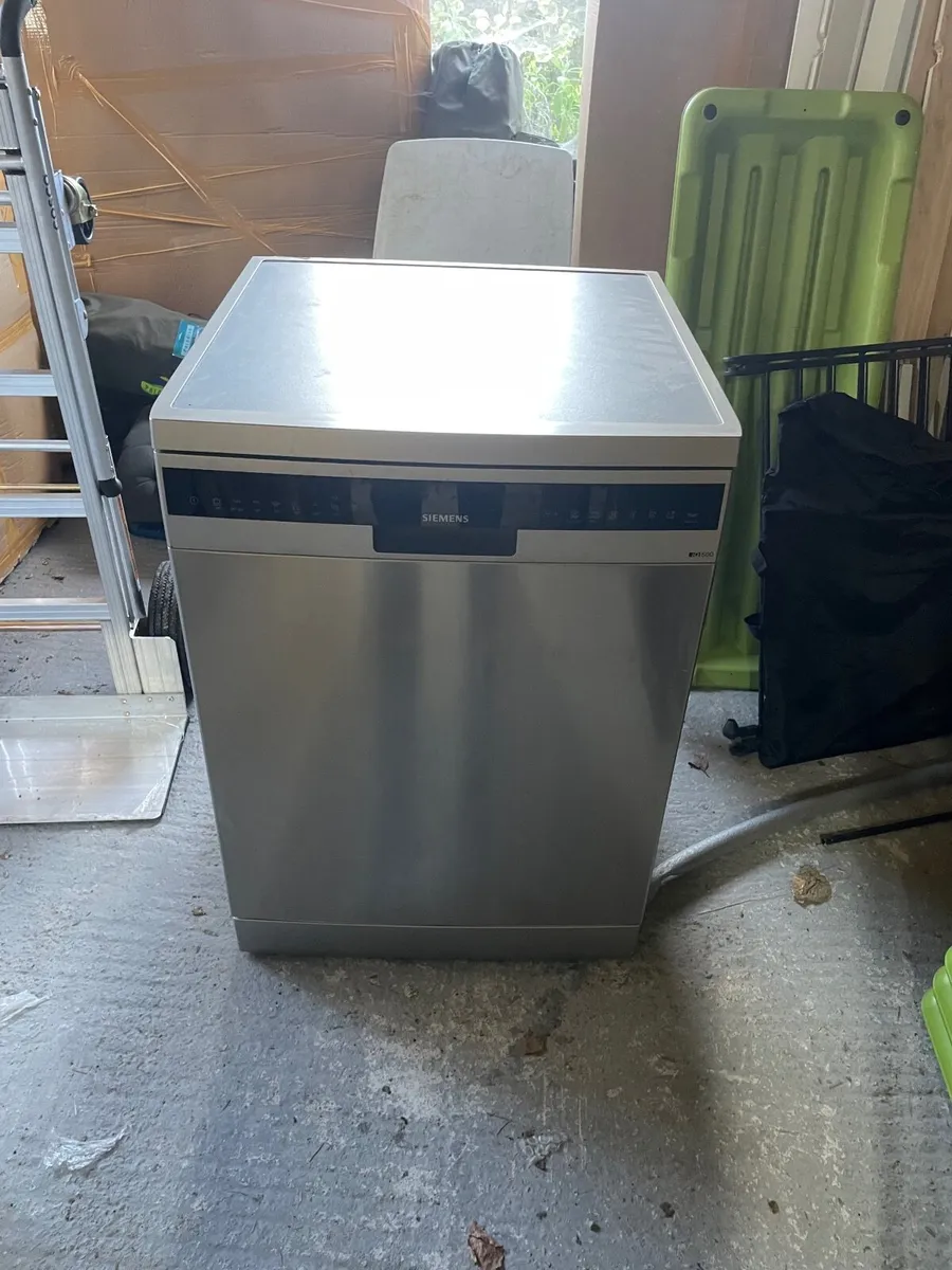 Siemens Dishwasher - Image 1