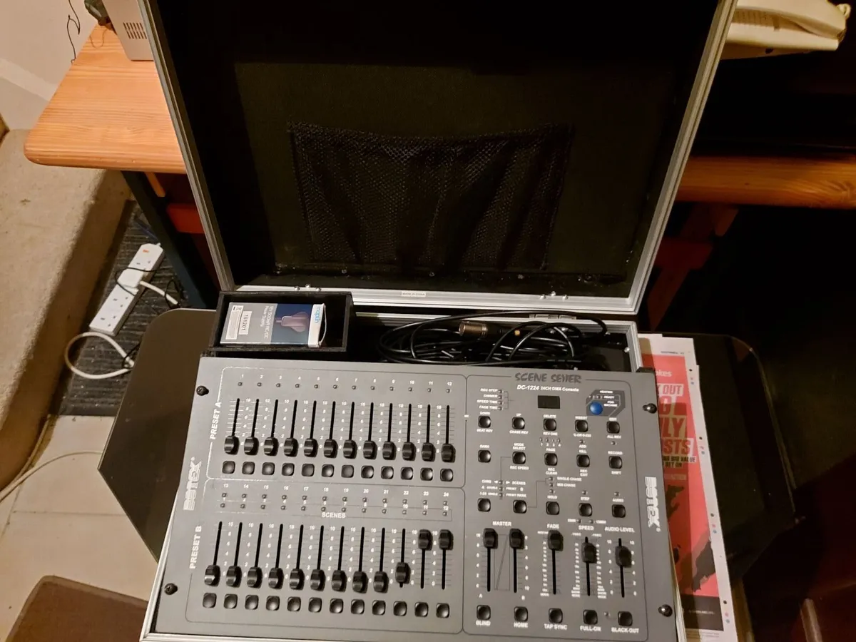 FLYHT PRO SCENE SETTER DC-1224 24-Channel DMX Cons - Image 2