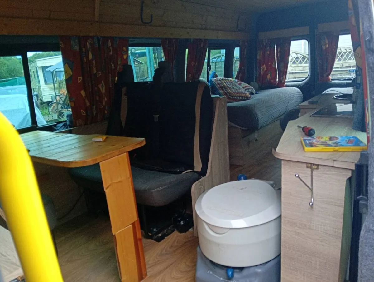 Ford transit camper 2005 needs tlc - Image 3