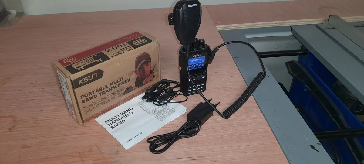 Twoway radio Walkie-talkie - Image 1