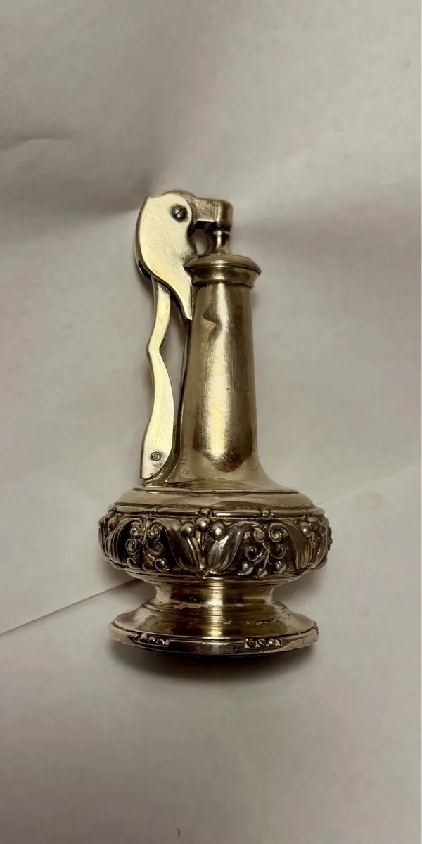 Ronson Decanter Deluxe Lighter - Image 2